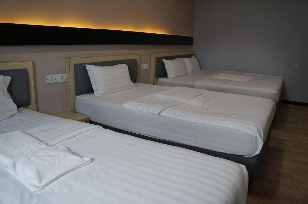 Unikarya Lodge Kota Kinabalu Luaran gambar