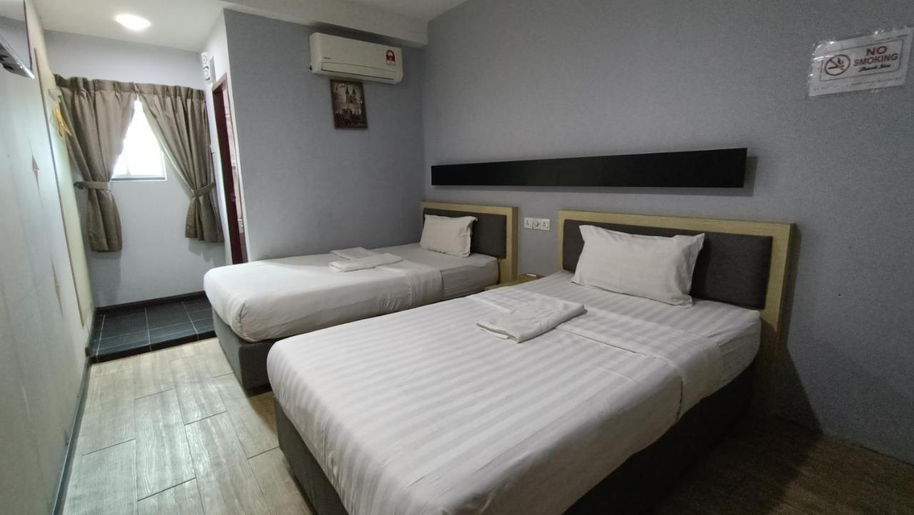 Unikarya Lodge Kota Kinabalu Luaran gambar