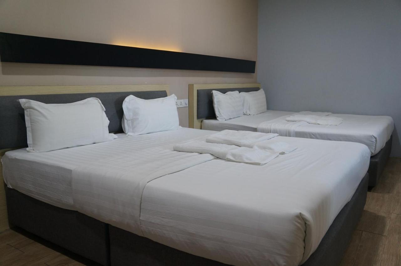 Unikarya Lodge Kota Kinabalu Luaran gambar