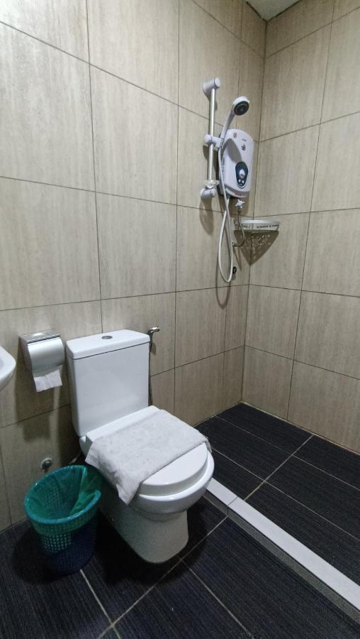 Unikarya Lodge Kota Kinabalu Luaran gambar