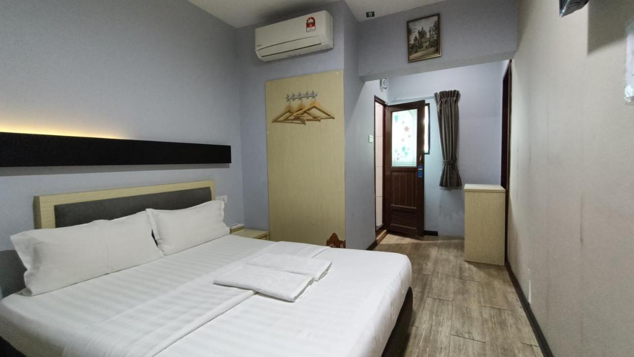 Unikarya Lodge Kota Kinabalu Luaran gambar